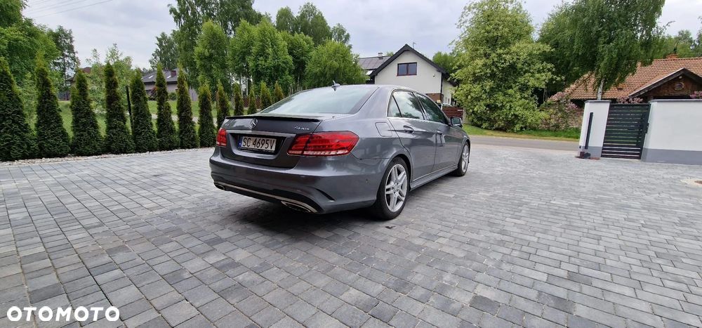 Mercedes-Benz Klasa E 350 4Matic 7G-TRONIC - 5