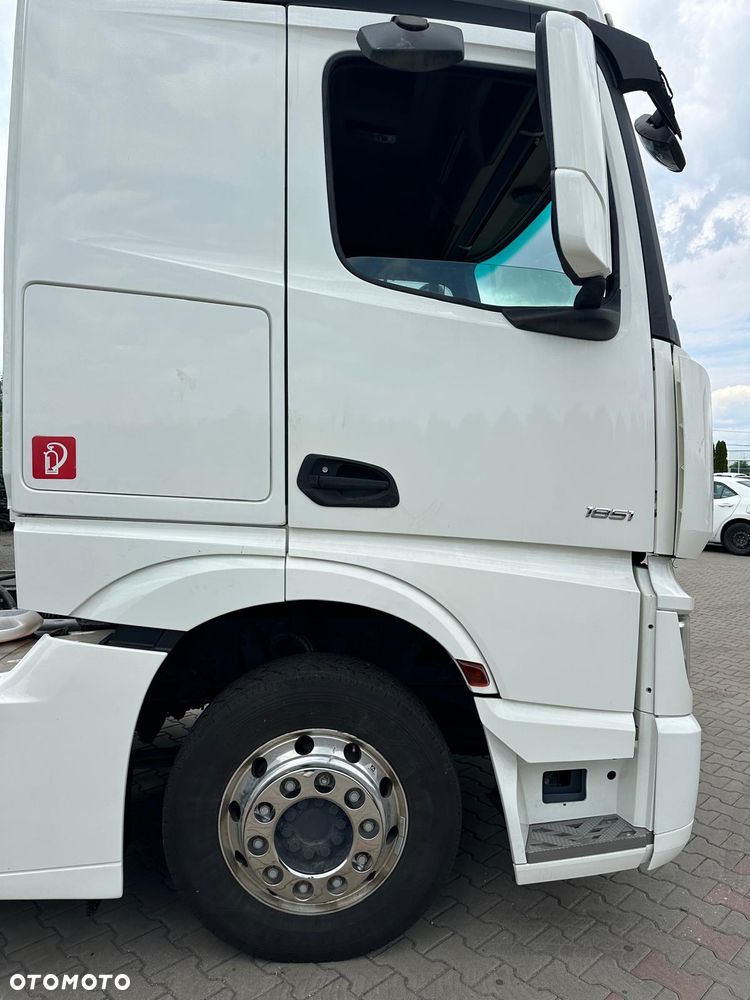 Mercedes-Benz ACTROS F 1851 - 10