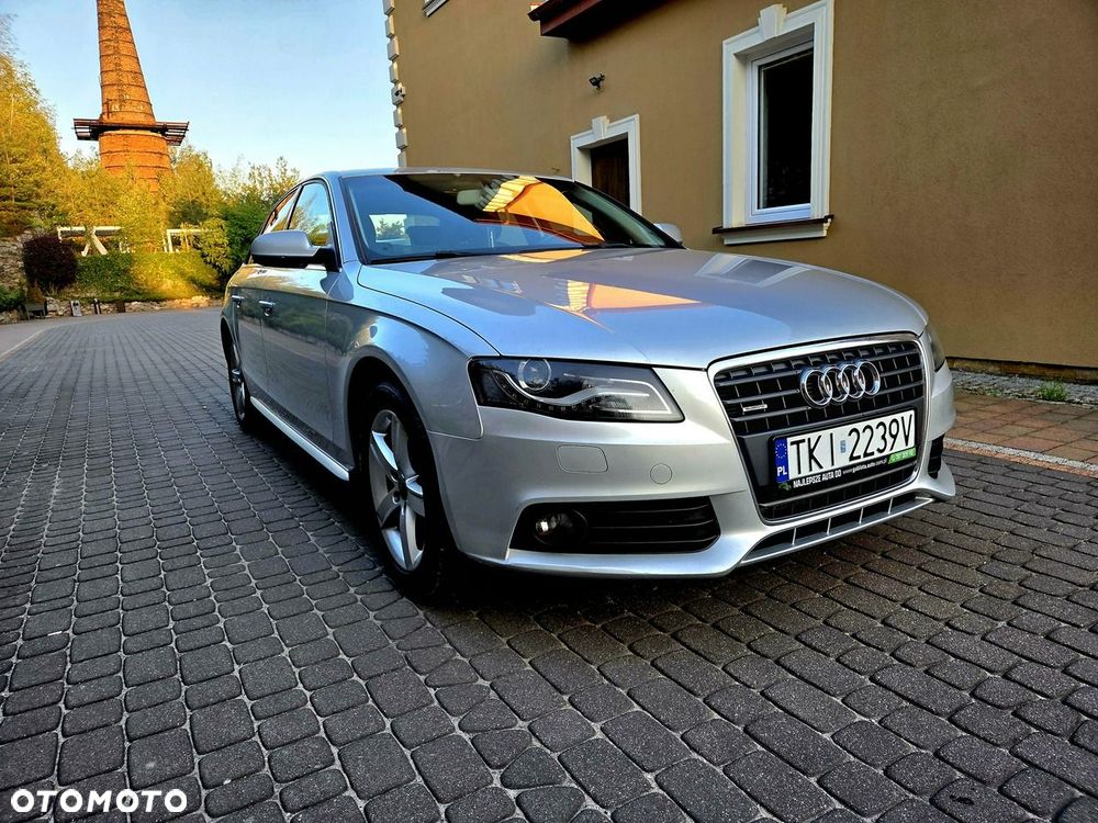 Audi A4 Limousine - 3