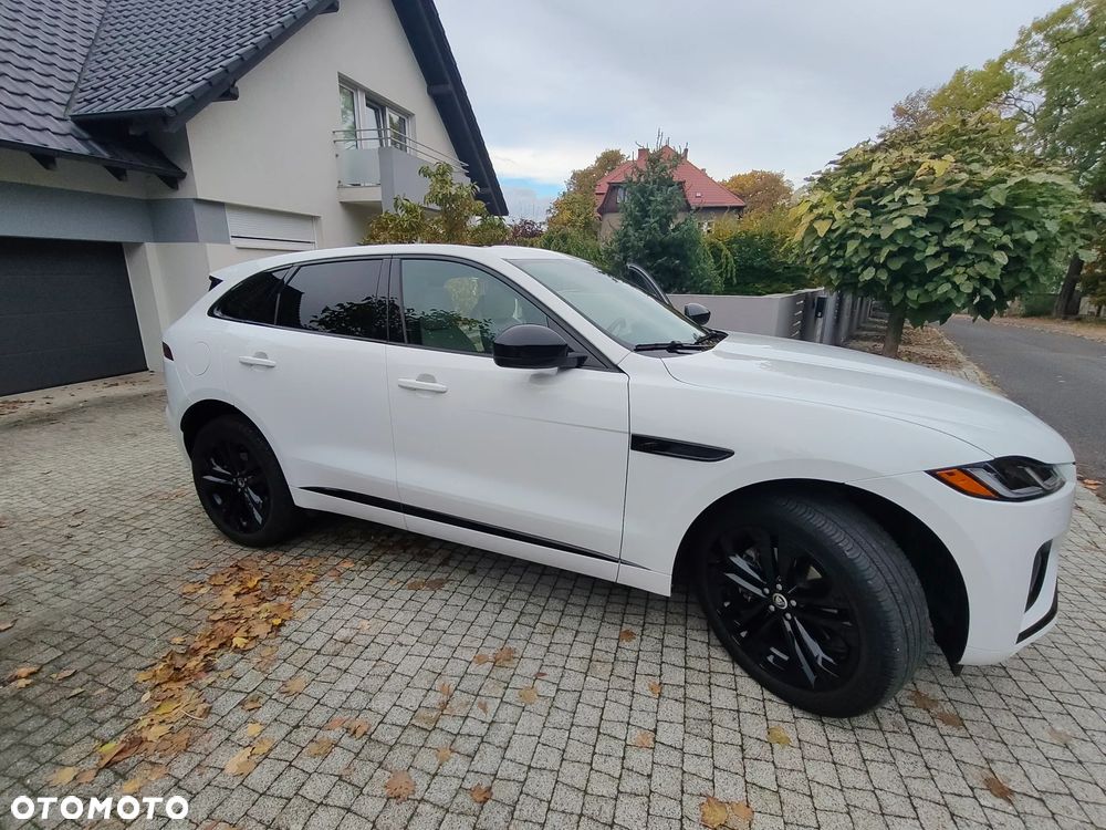 Jaguar F-Pace P250 AWD R-Dynamic S - 6