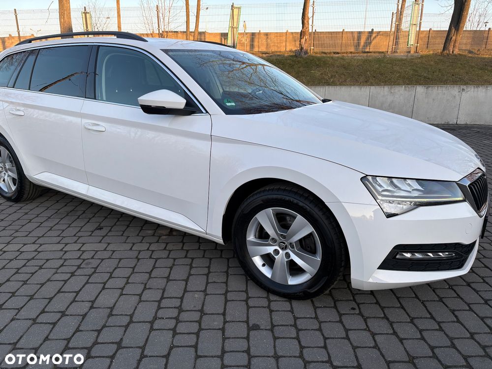Skoda Superb 2.0 TDI Style - 11
