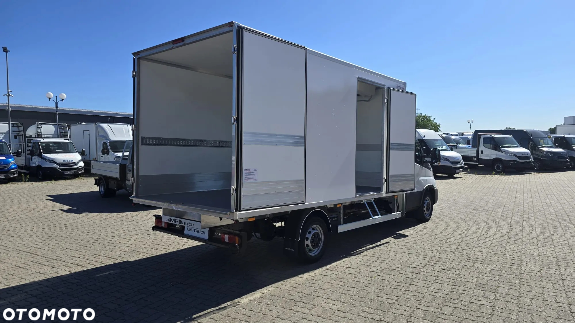 Iveco WYPRZEDAŻ EKSPOZYCJI – TANIEJ NIE ZNAJDZIESZ !!! - 12