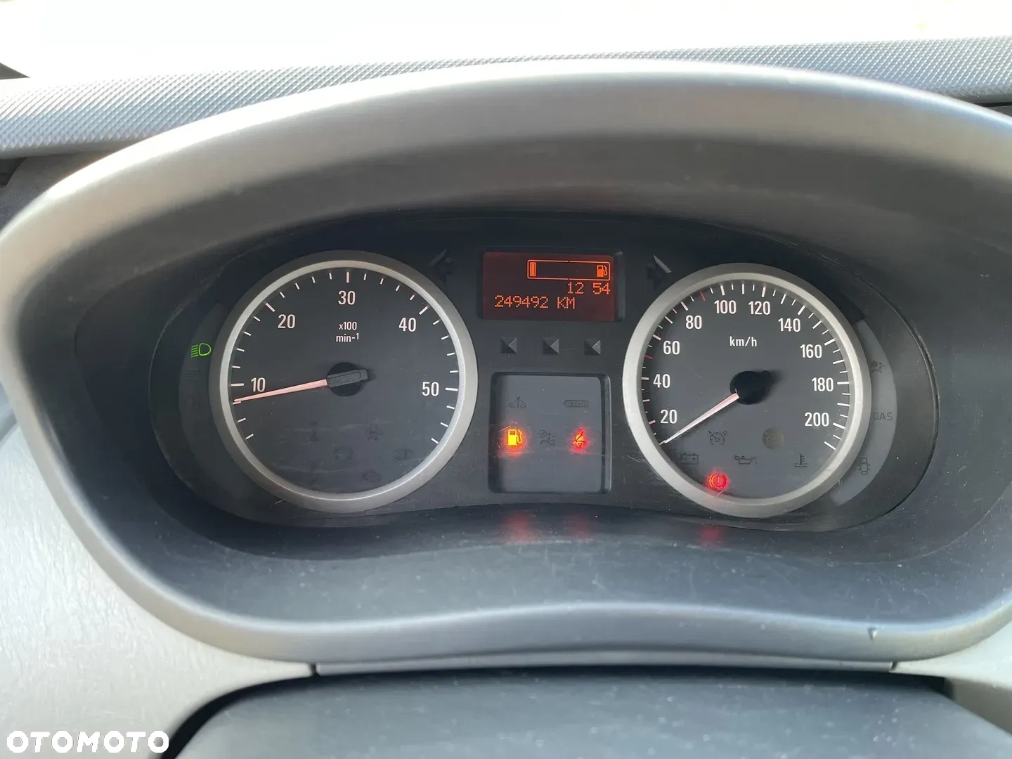 Opel Vivaro L2H1 - 25