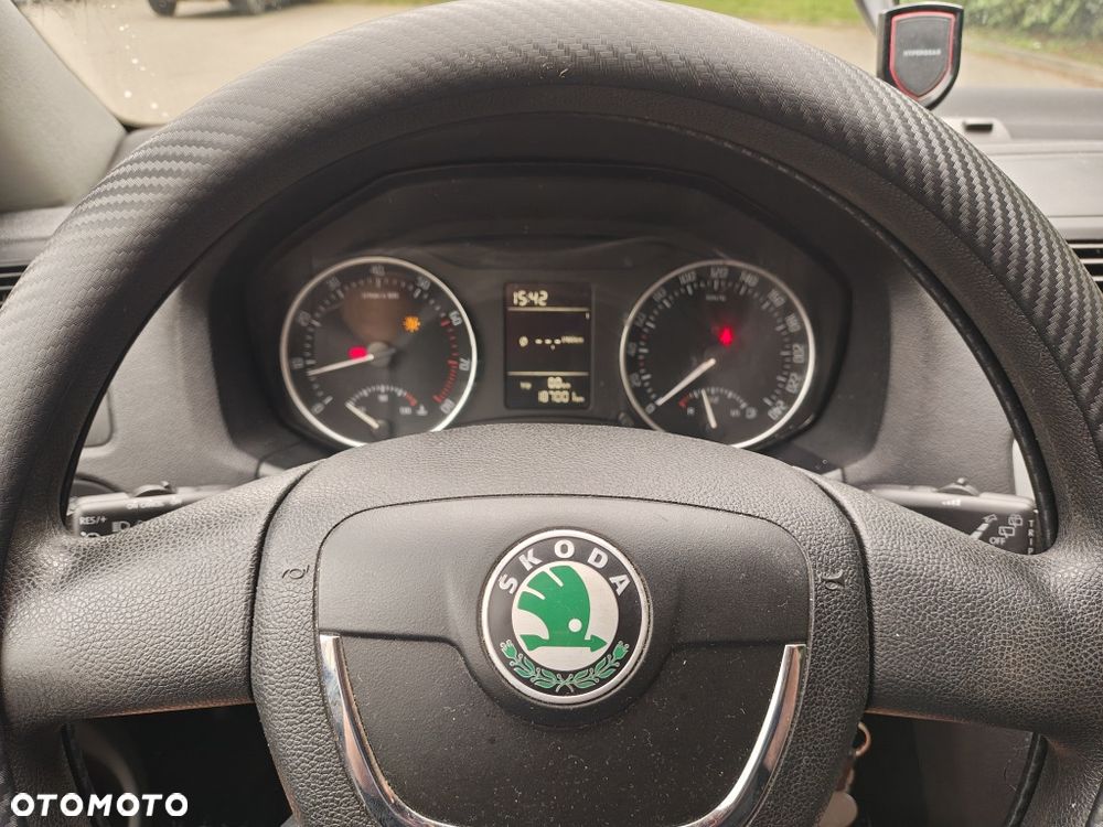 Skoda Octavia - 7