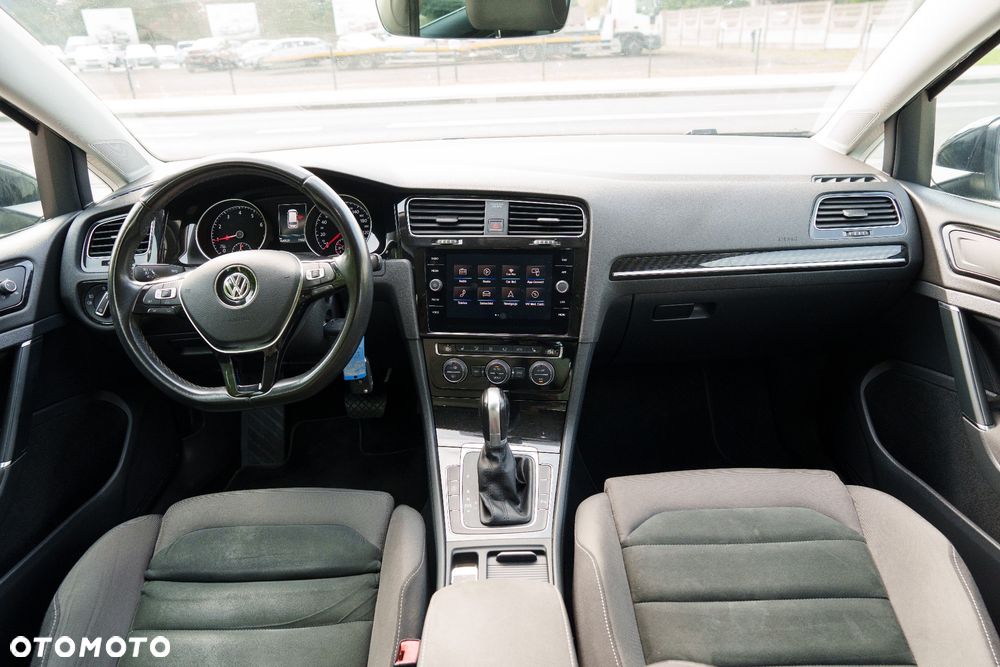 Volkswagen Golf 1.5 TSI ACT (BlueMotion Technology) DSG Highline - 26