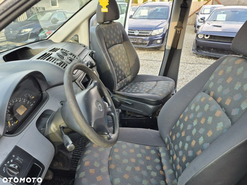 Mercedes-Benz Vito - 15