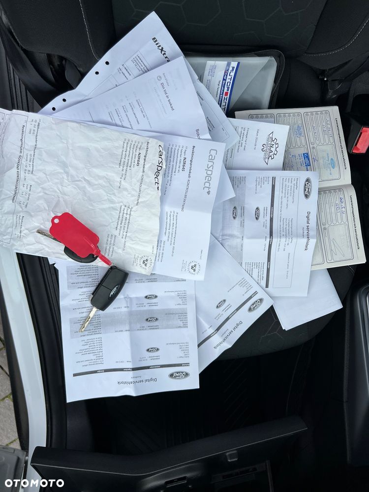 Ford B-MAX 1.4 SYNC Edition - 36