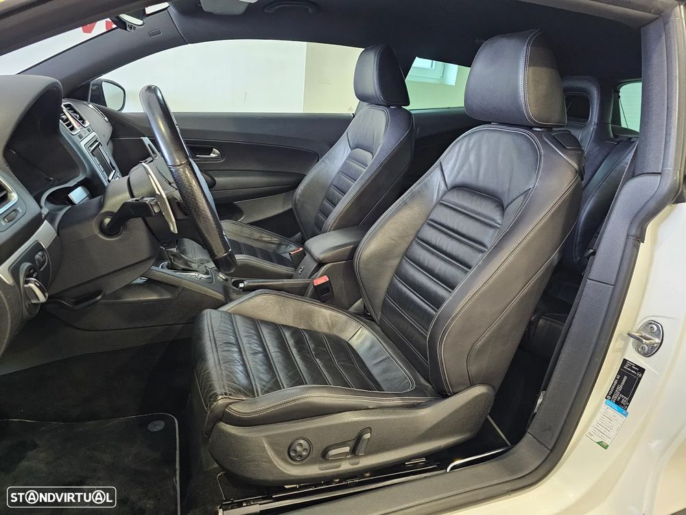 VW Scirocco 2.0 TFSi Sport DSG - 2