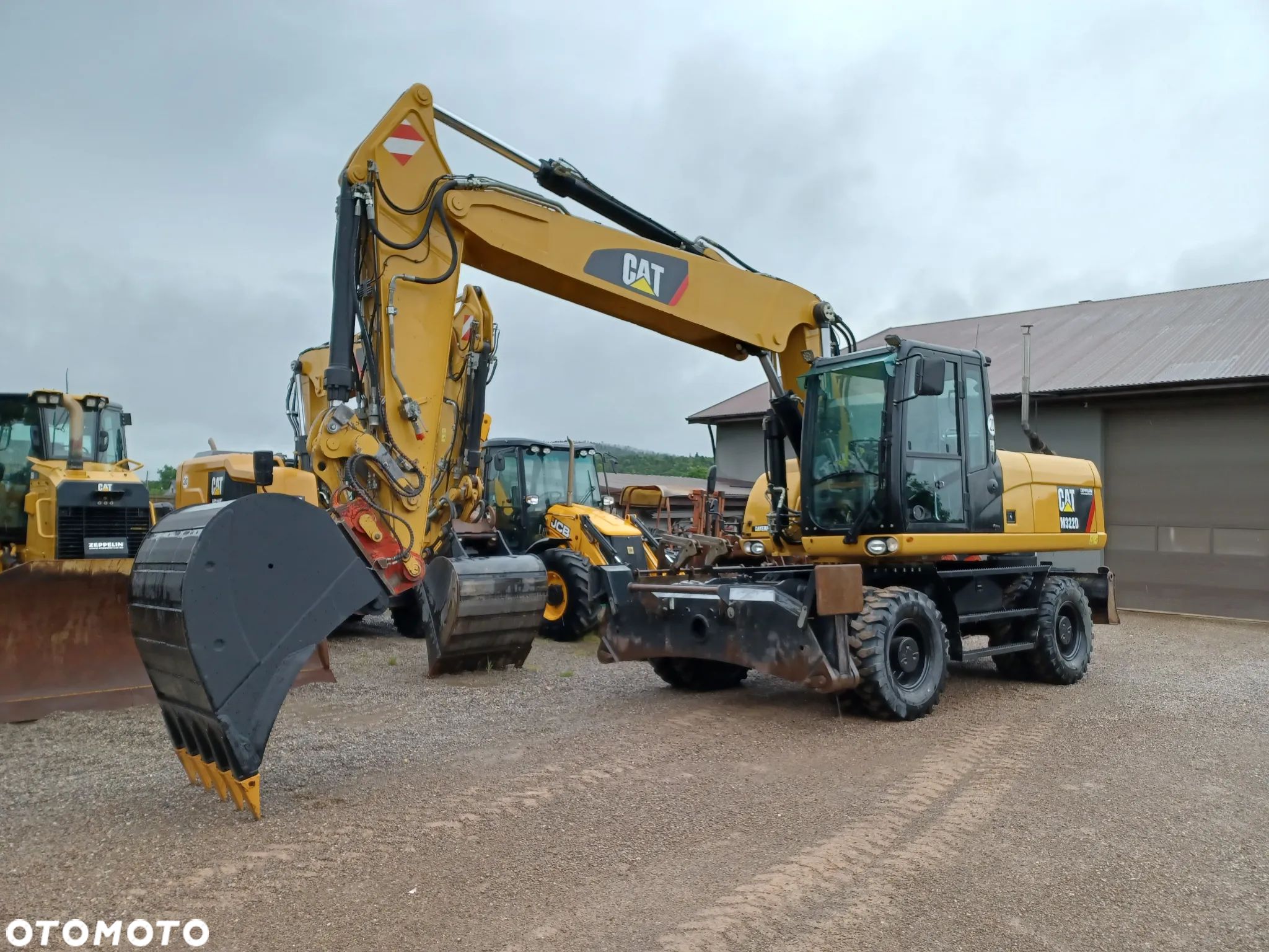 Caterpillar CAT M 322 D - 1