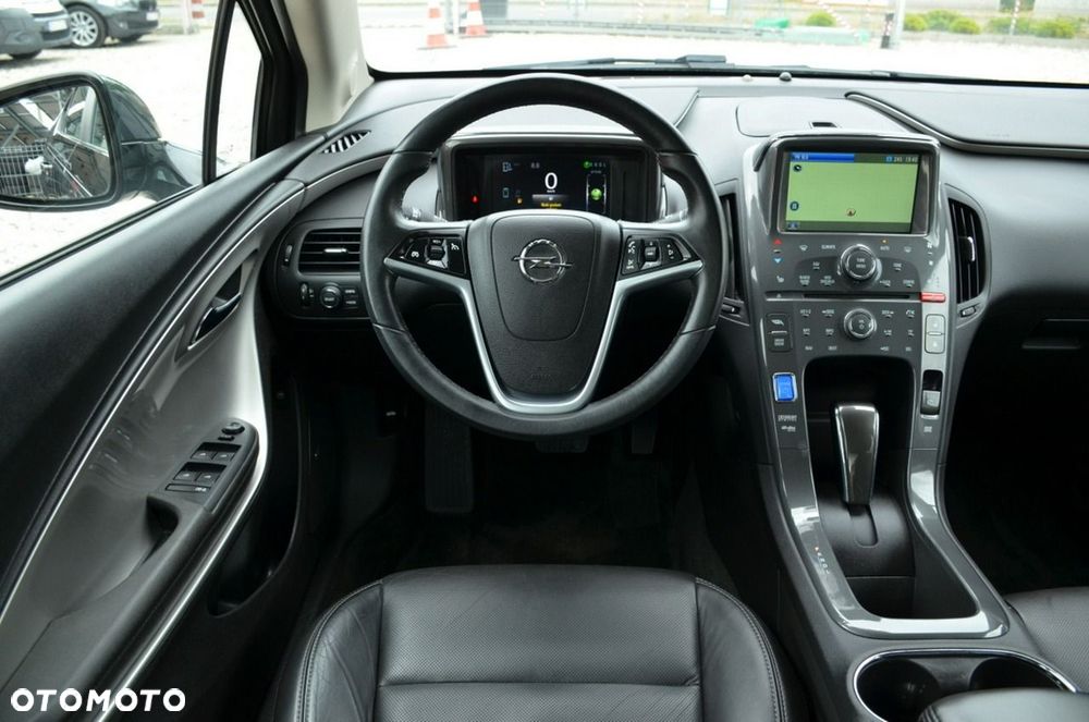 Opel Ampera - 29