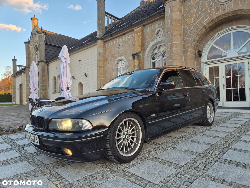 BMW Seria 5 525d Touring Edition Exclusive - 1