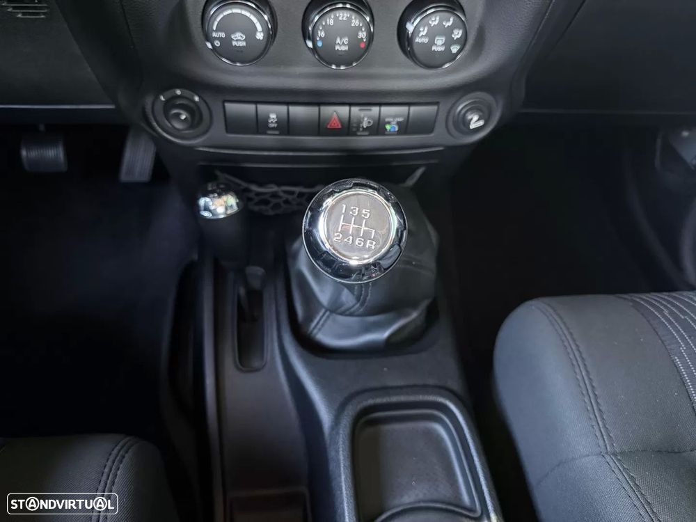 Jeep Wrangler 2.8 CRD MTX Sport 4L - 10