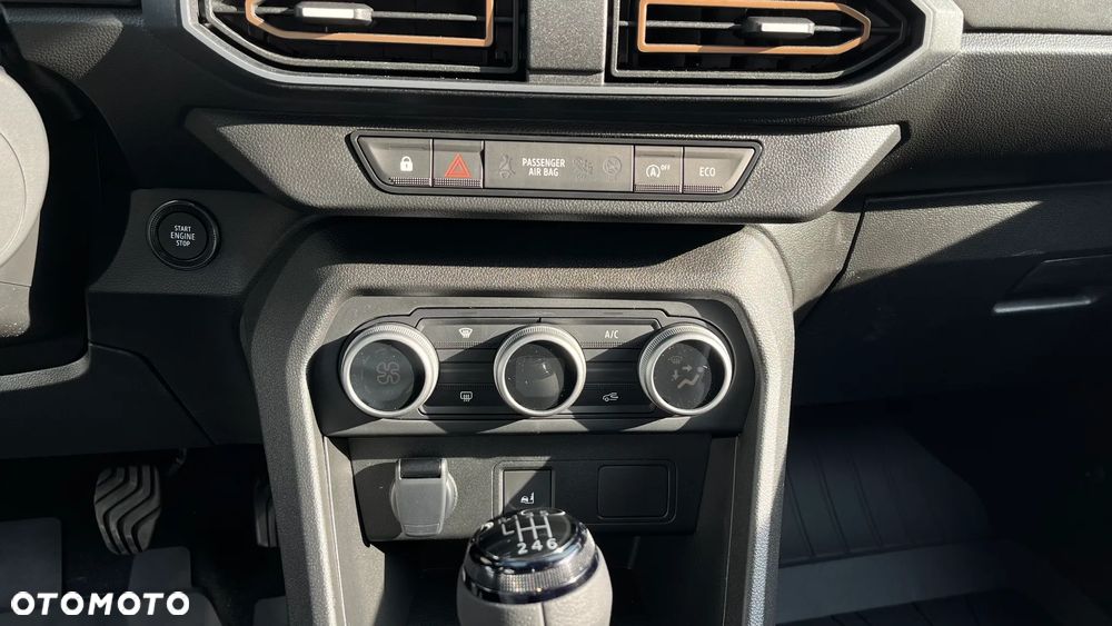 Dacia Jogger 1.0 TCe Extreme 7os - 14