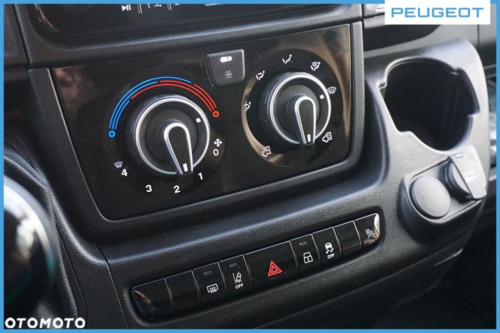 Peugeot Boxer Heavy L3H2 AT8 2.2 140KM - 13