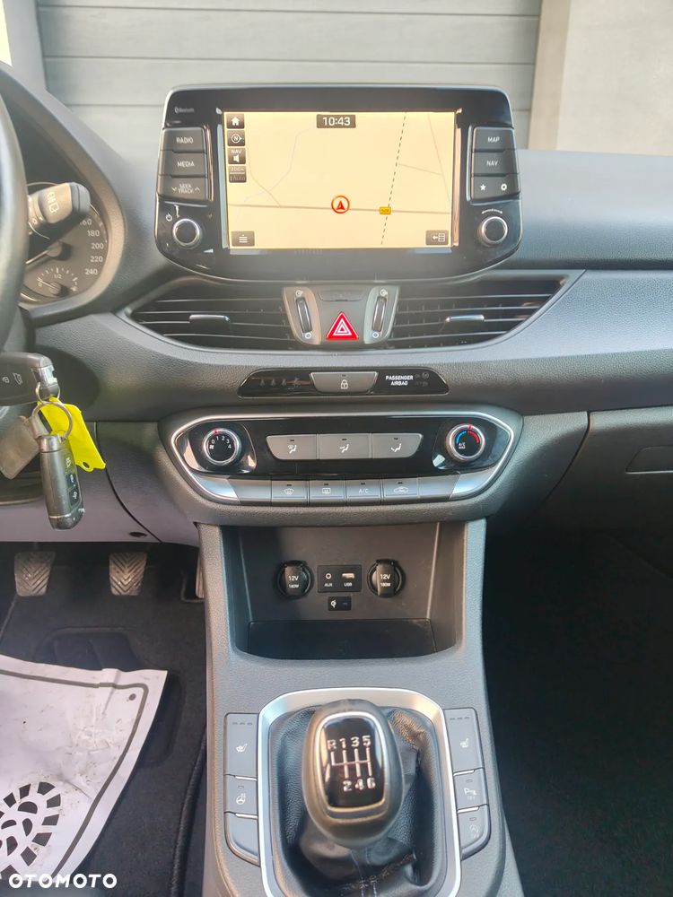 Hyundai i30 1.6 CRDI Select - 14