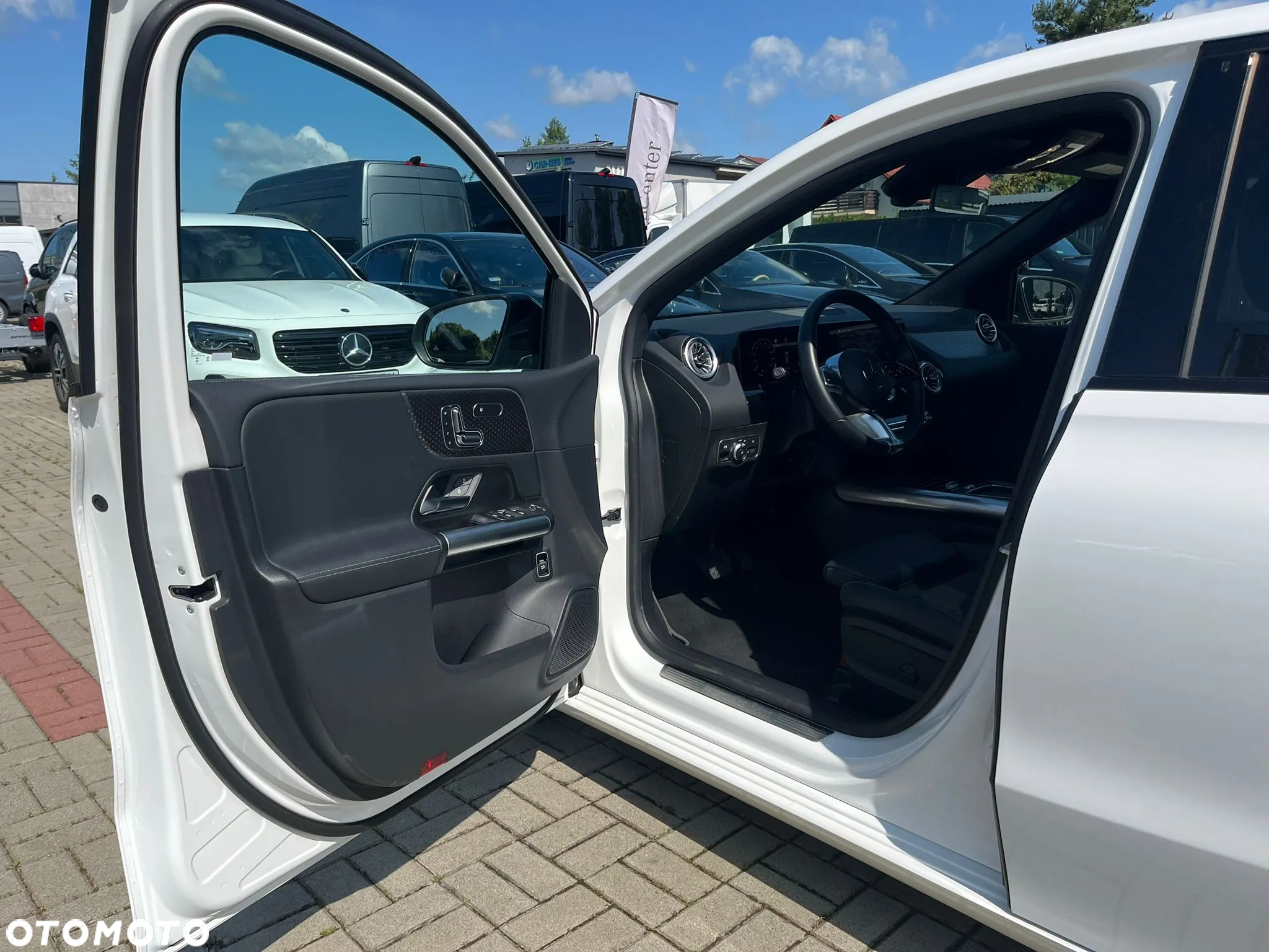 Mercedes-Benz Klasa B 200 Progressive 7G-DCT - 33