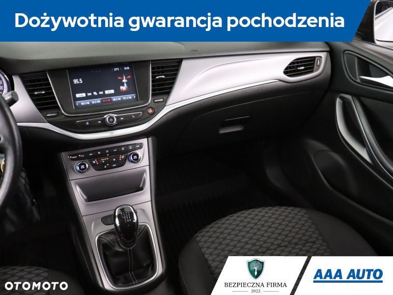 Opel Astra - 10