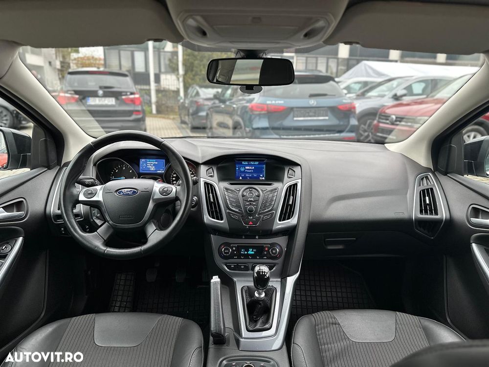 Ford Focus Turnier 2.0 TDCi DPF Titanium - 5