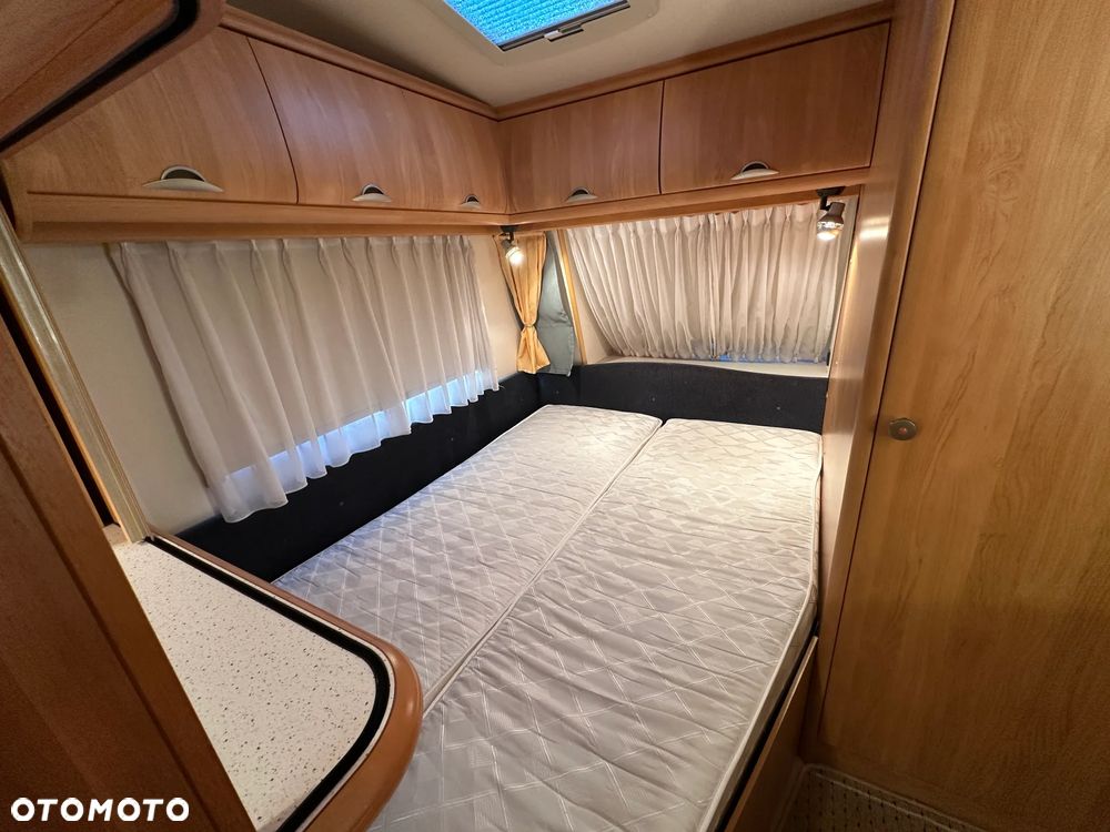 Hobby 500 KMFE z napędem i nową markizą. DMC 1400 kg !! RATY !! - 31