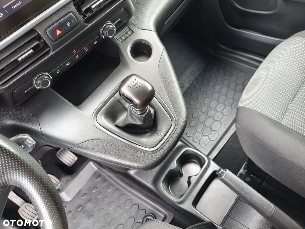 Opel Combo L2 XL - 21