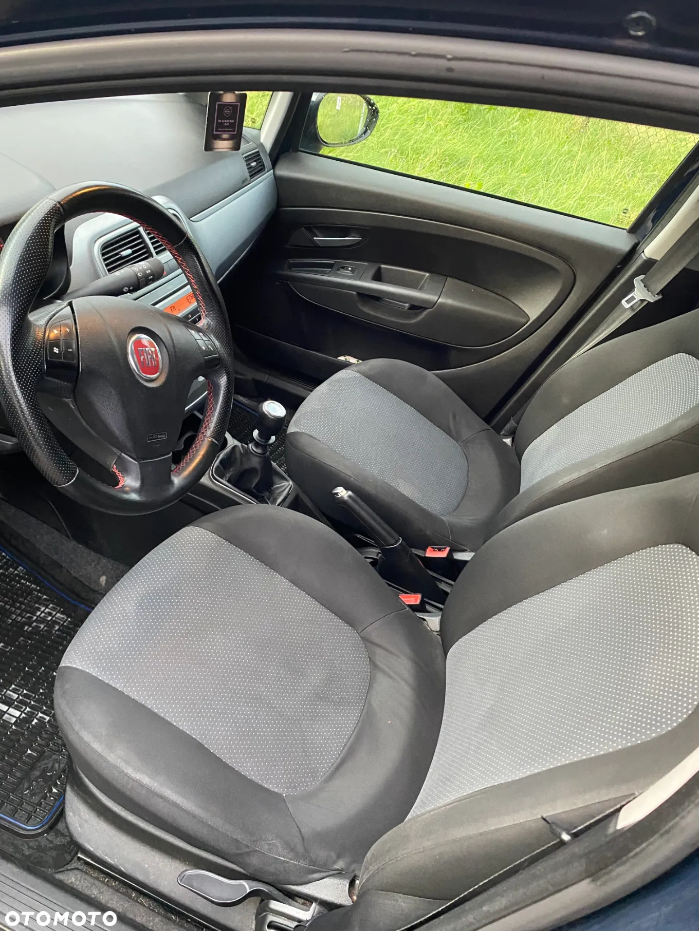 Fiat Grande Punto - 9