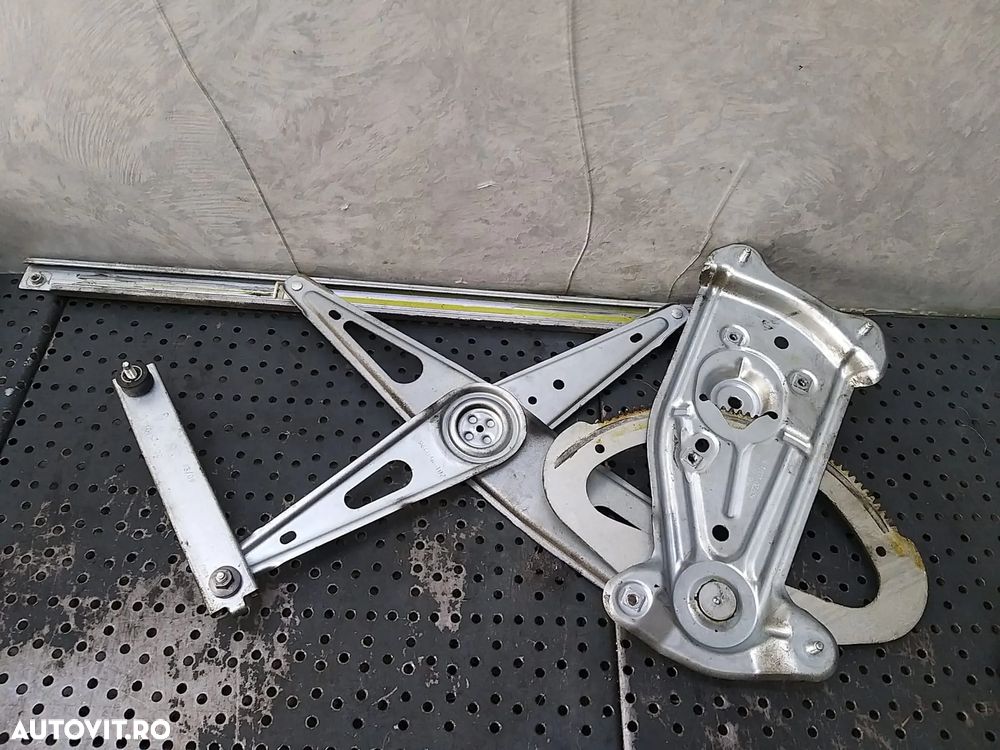 Macara geam electric dreapta fata renault megane 3 966416102 966026100 966029102 966021105 807200001r - 3