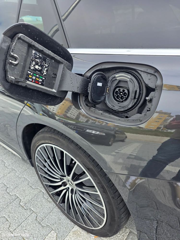 Mercedes-Benz E 300 - 21