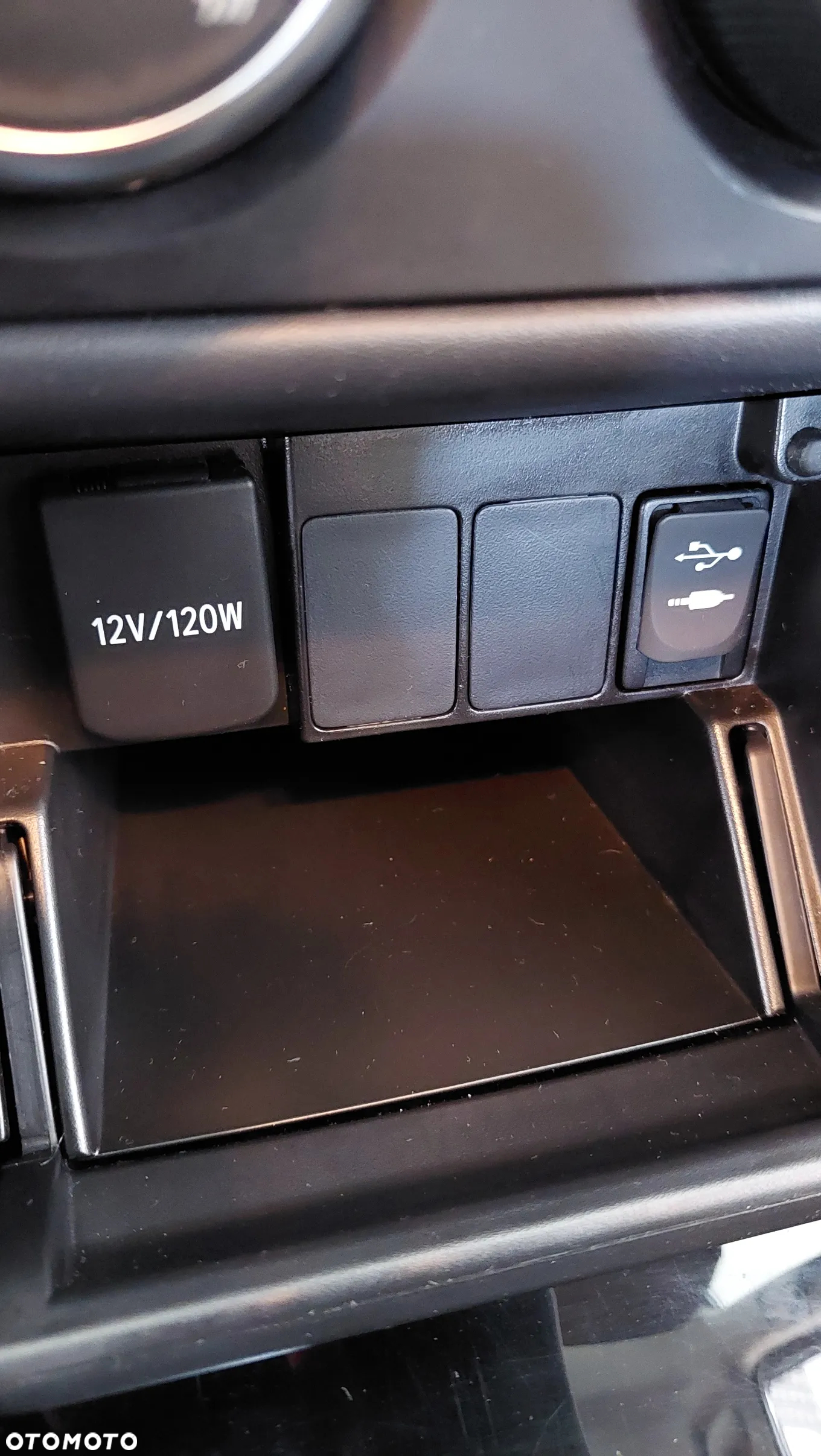 Toyota Corolla 1.6 Classic Plus - 20