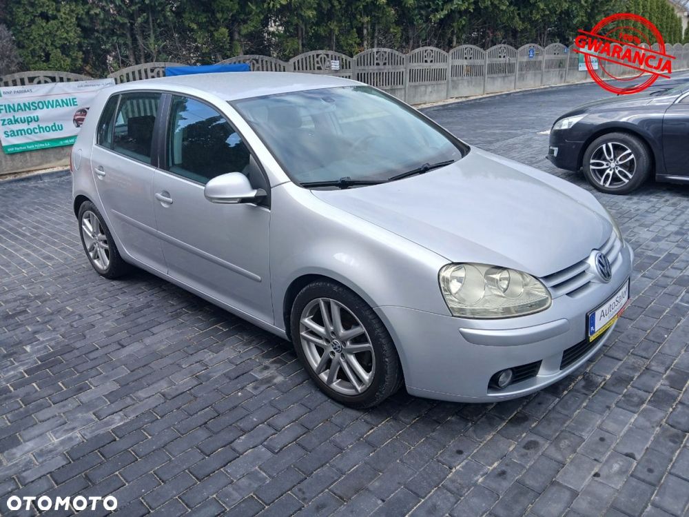 Volkswagen Golf - 6