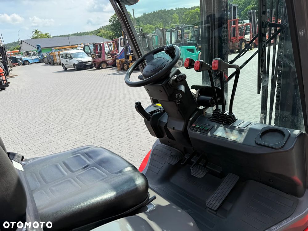 Manitou MI30G - 17