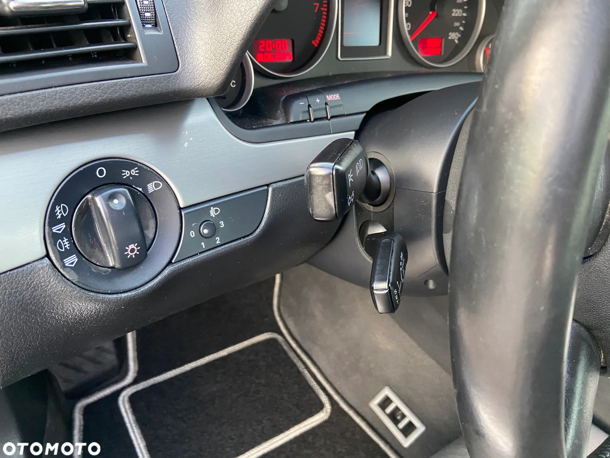 Audi A4 1.8 T - 9