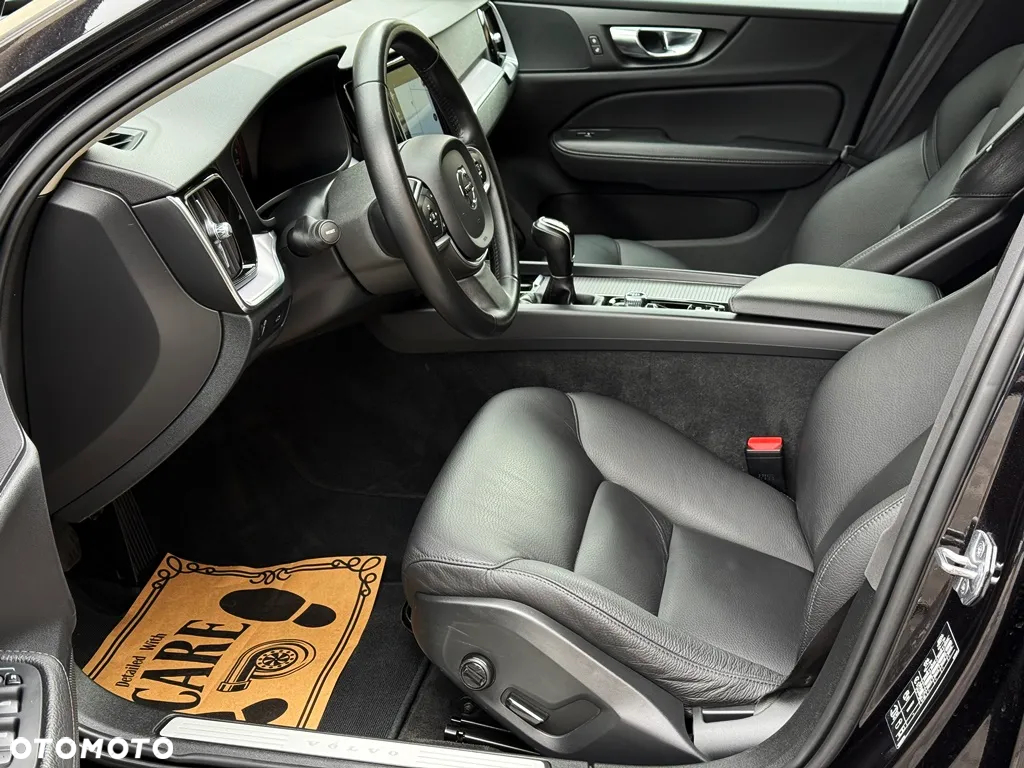 Volvo V60 D3 Momentum Pro - 6