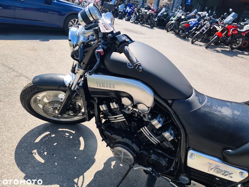 Yamaha Venture - 15