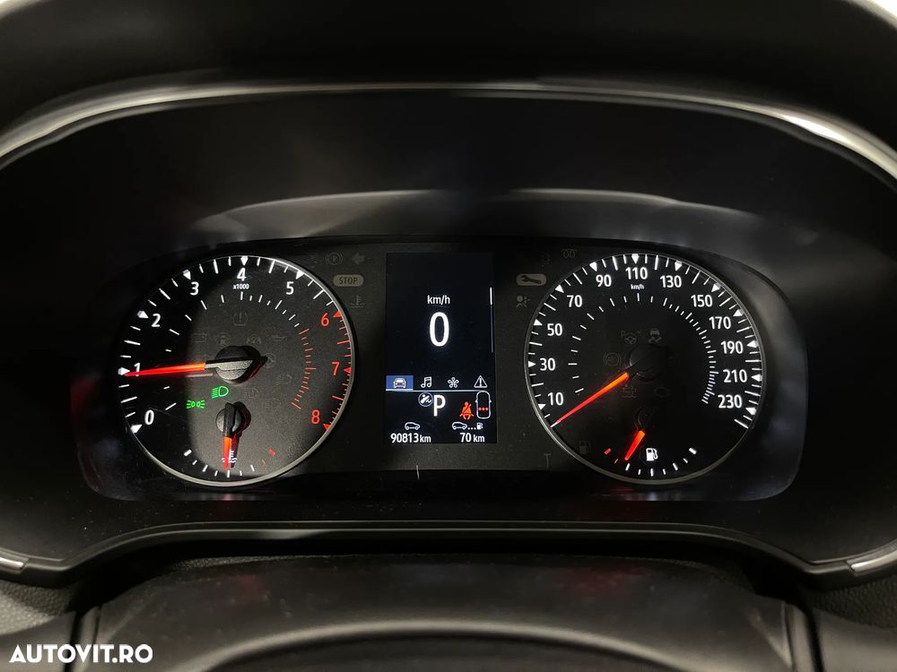 Renault Megane TCe 140 EDC GPF Equilibre - 23