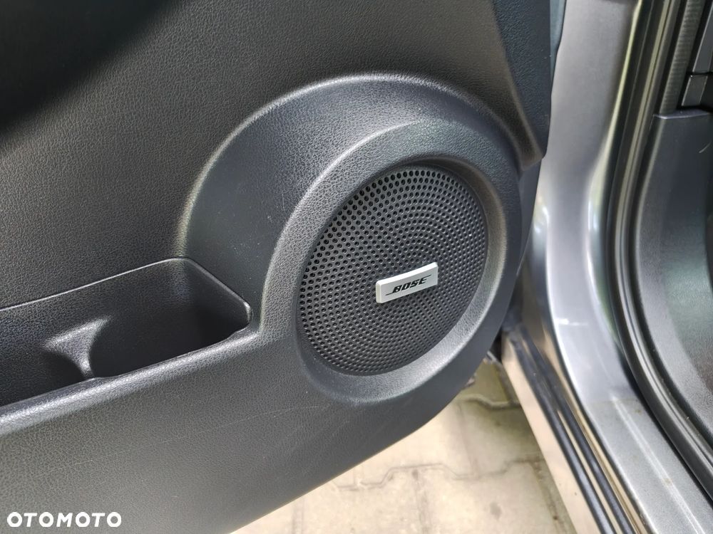 Nissan Qashqai 2.0 CVT lounge - 9