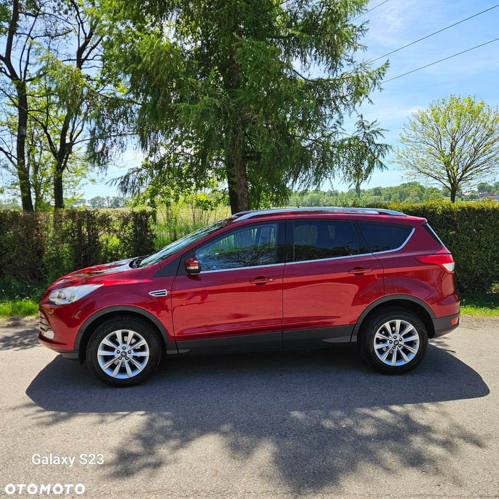 Ford Kuga 1.5 EcoBoost 2x4 Titanium - 4