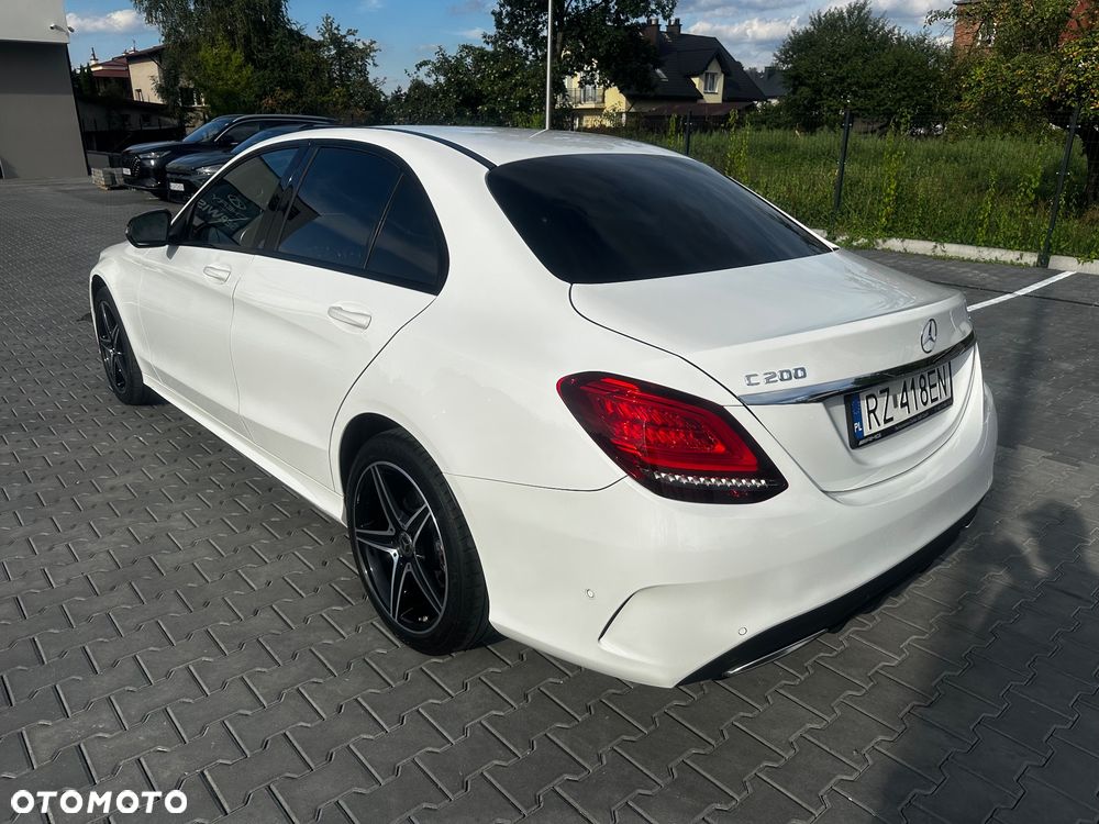 Mercedes-Benz Klasa C 200 4MATIC 9G-TRONIC - 2