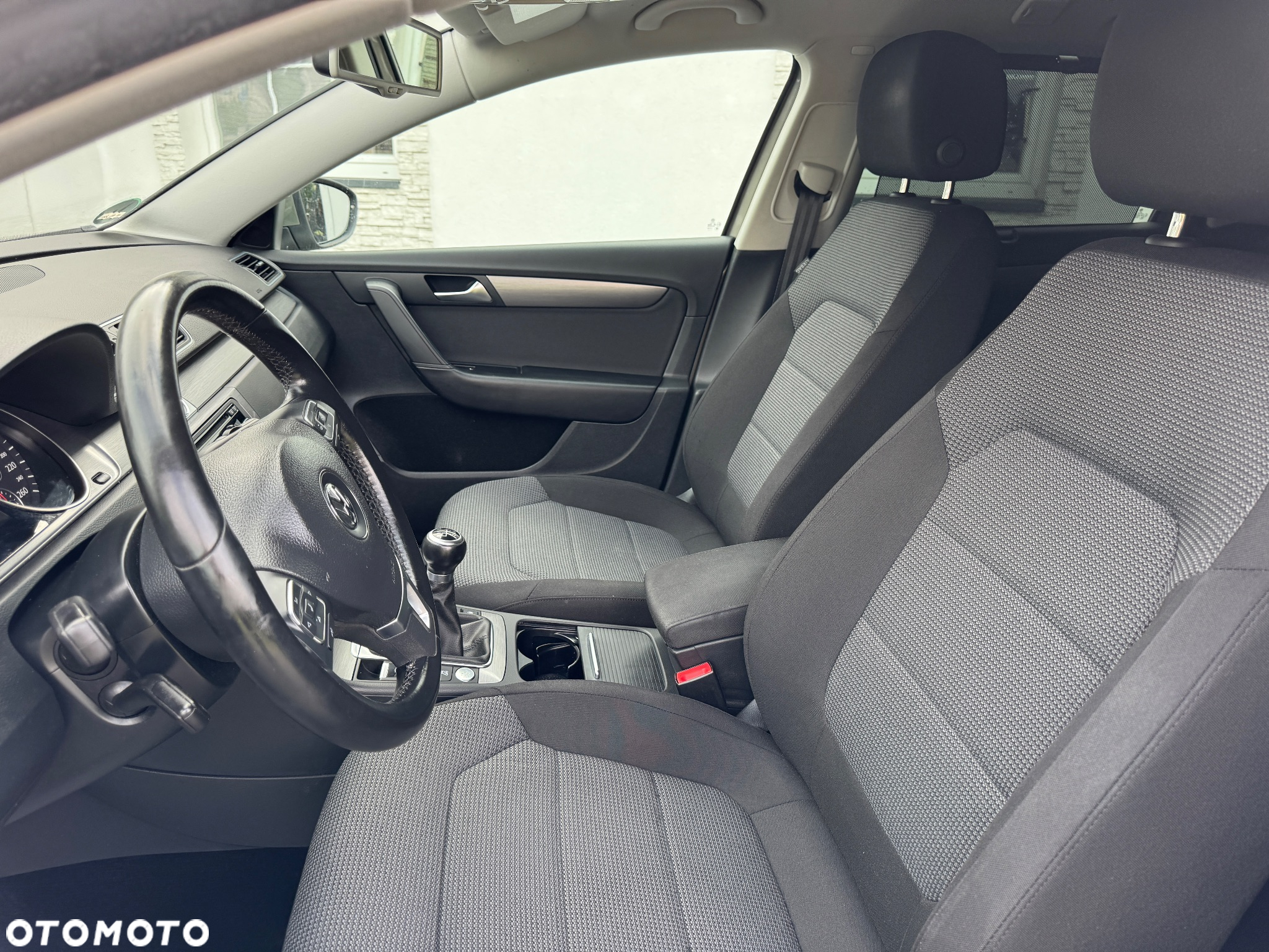 Volkswagen Passat Variant 1.8 TSI Exclusive - 9