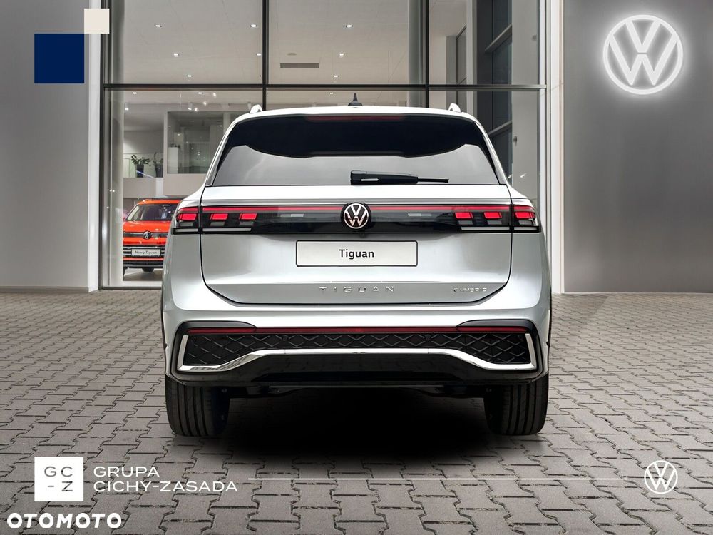 Volkswagen Tiguan - 5