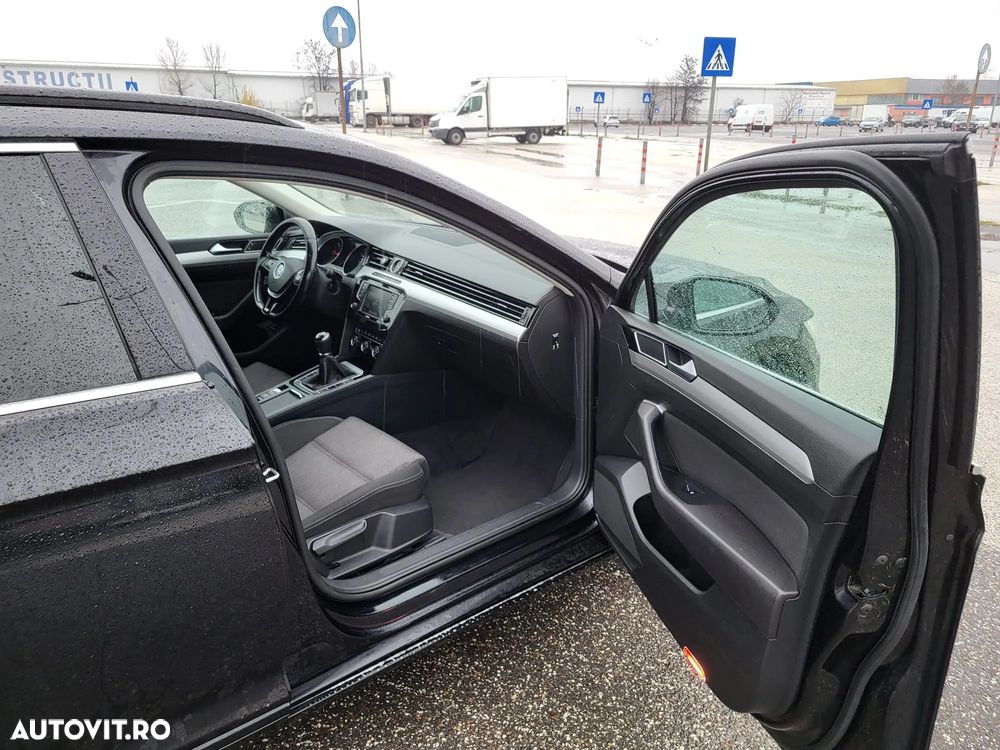 Volkswagen Passat 2.0 TDI Comfortline - 3