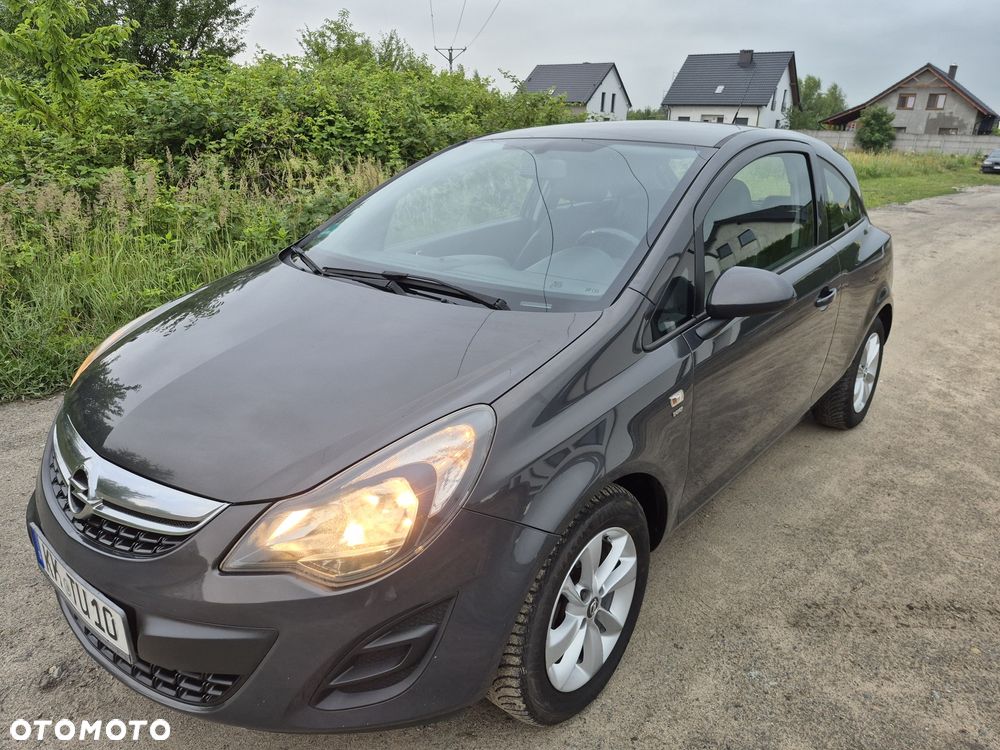 Opel Corsa - 1