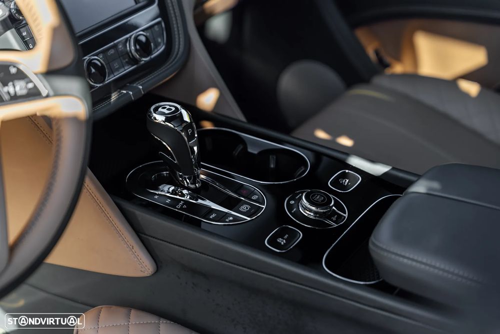 Bentley Bentayga V8 - 24