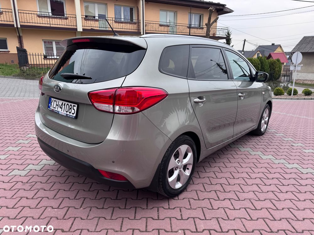 Kia Carens 1.6 GDI M - 7