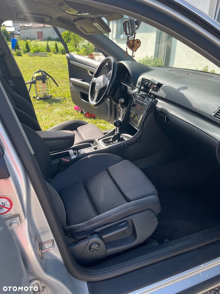 Audi A4 Avant 1.8T - 12