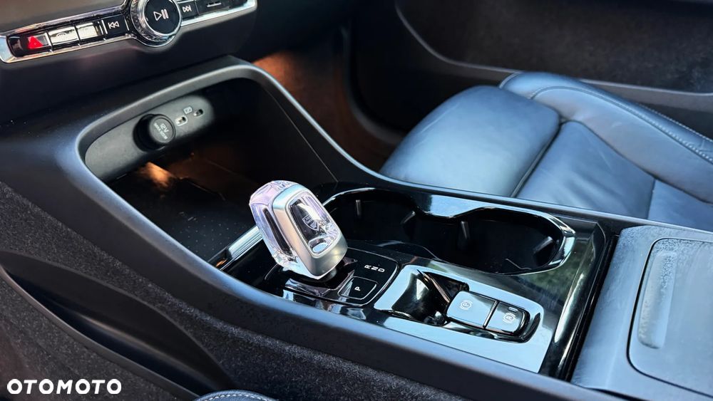 Volvo XC 40 B4 B Geartronic Inscription - 33