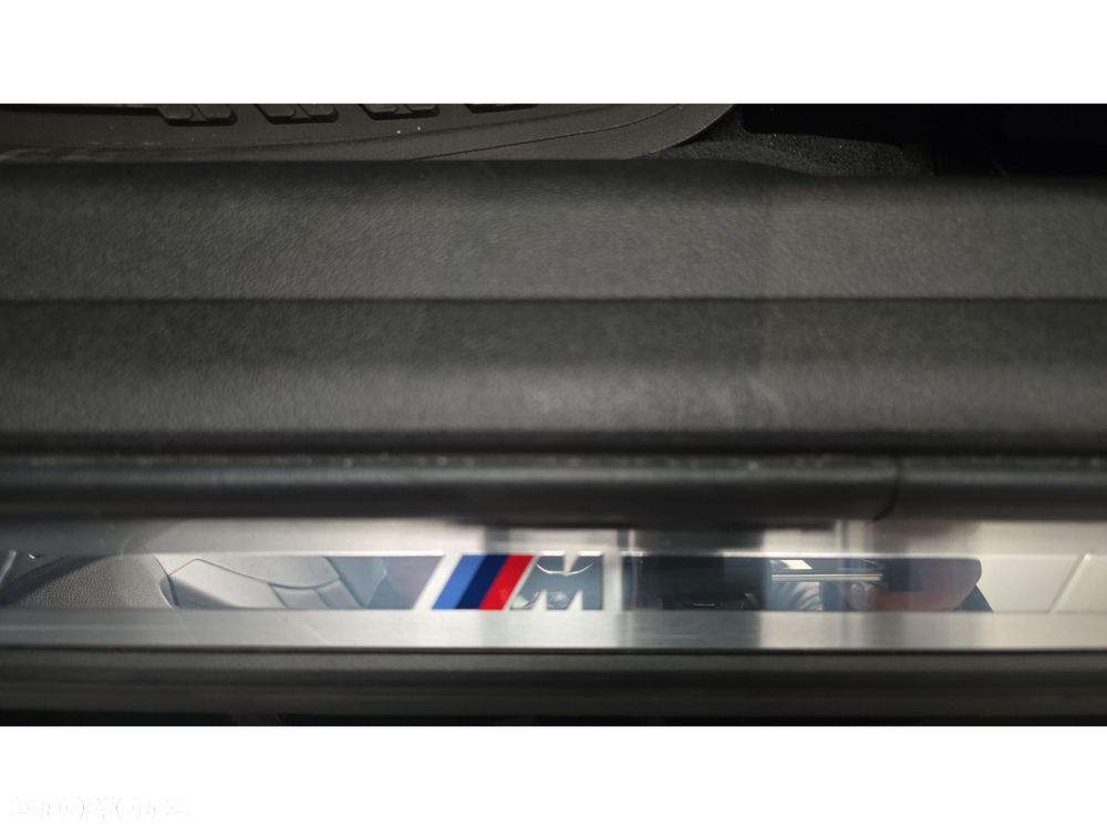 BMW Seria 3 320d xDrive mHEV M Sport - 30