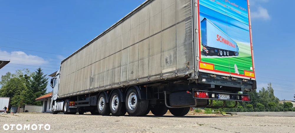 Mercedes-Benz Actros MP4 - 11