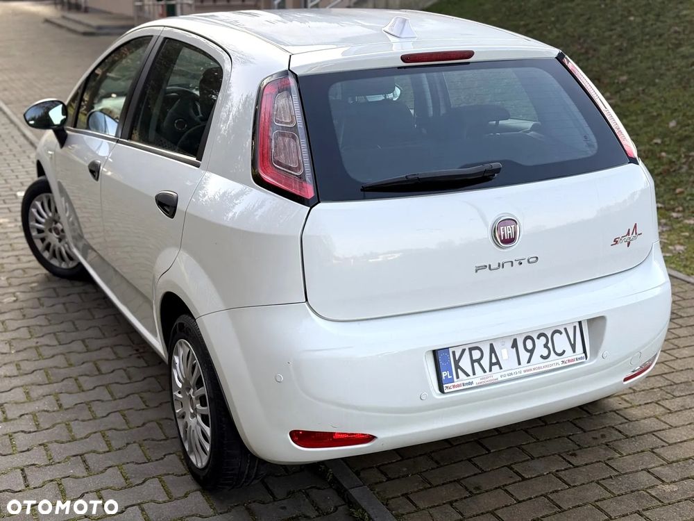 Fiat Grande Punto - 11