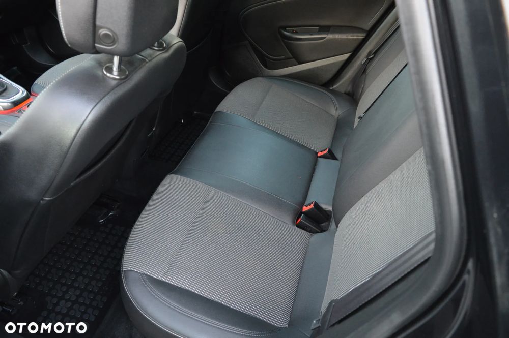 Opel Astra 1.4 Turbo Cosmo - 16