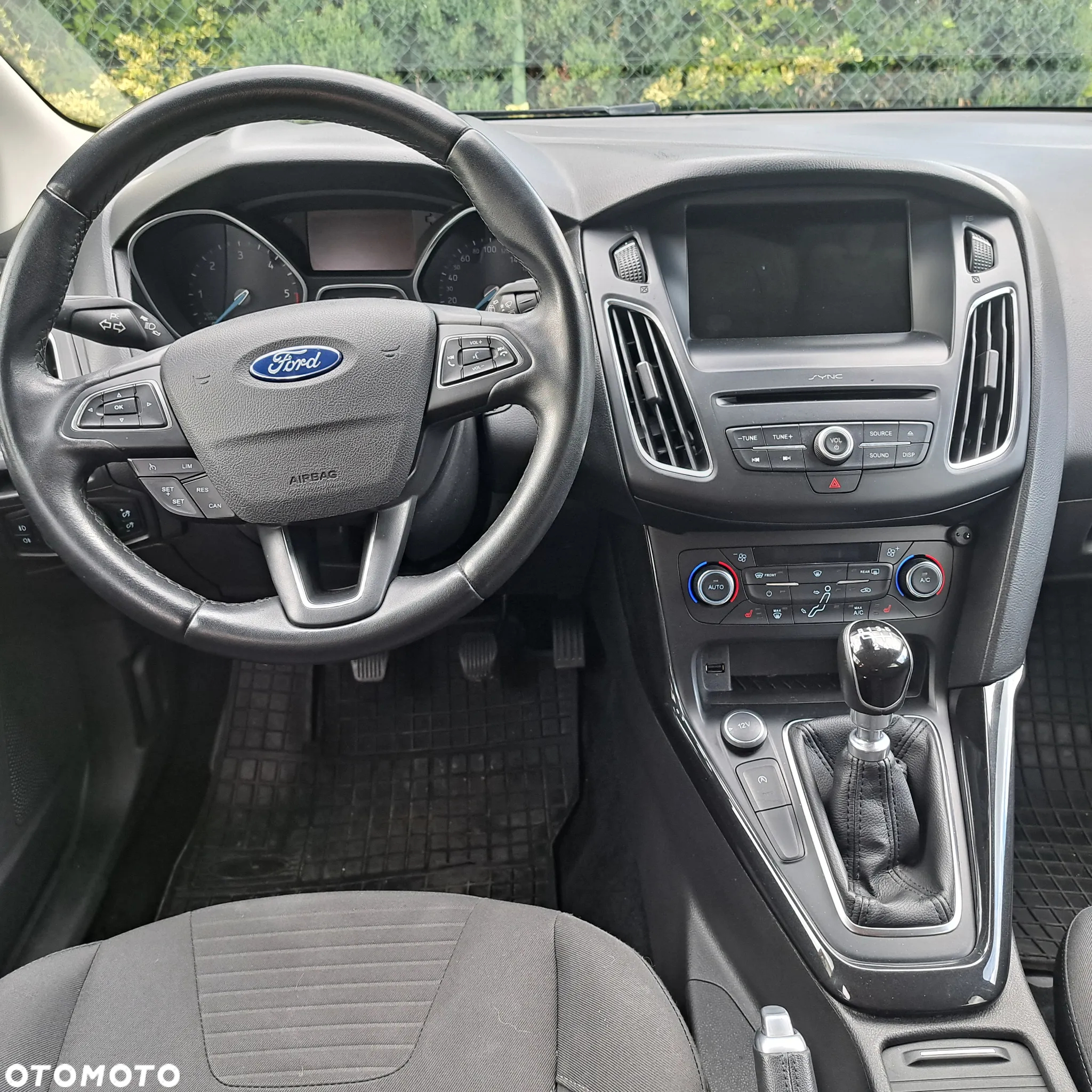 Ford Focus - 21